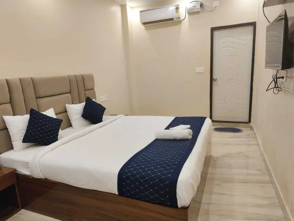 Shree Hari Niwas P Guest House