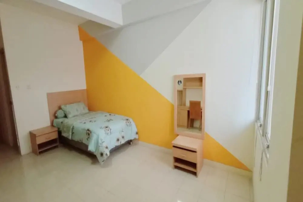 OYO Life 93383 Wisma Kencana Puteri
