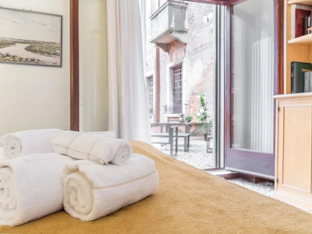 Zen Accommodations Grand Canal