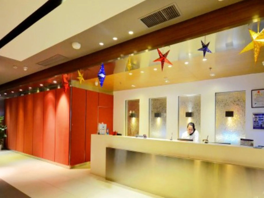 Jinjiang Inn Wuhan Han River Ocean Grand Branch