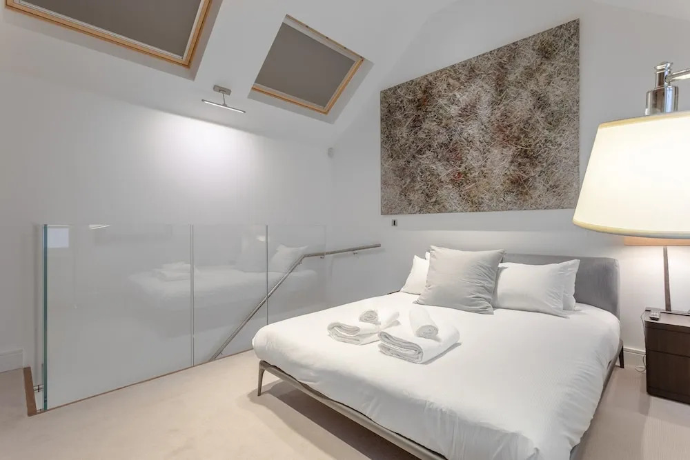 Mayfair 1 Bedroom Flat