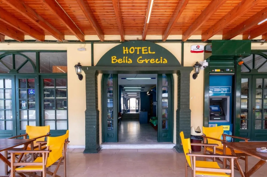 Bella Grecia Studios and Apartments By Hotelius