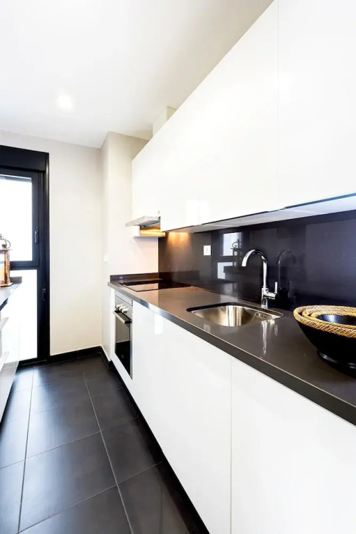 Brand New 2 Bd Apartment on Santa Cruz Quarter Mateos Gago II