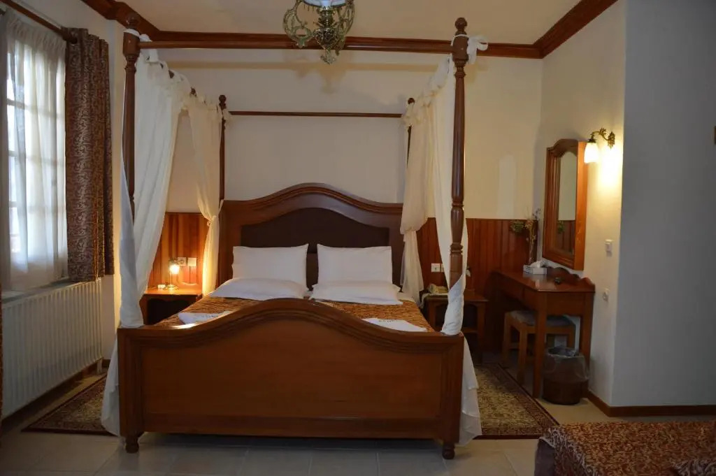 Hotel Adonis