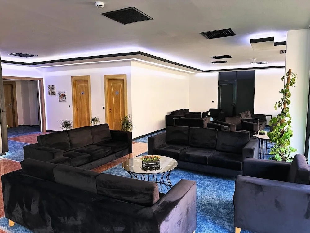 KT Home Hotel & Apartments