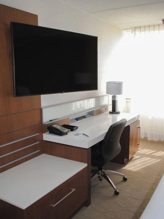 Ramada Plaza Green Bay