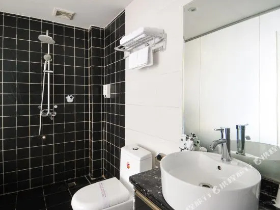 Haiheju Hotel (Beihai Beibuwan Square Old Street)