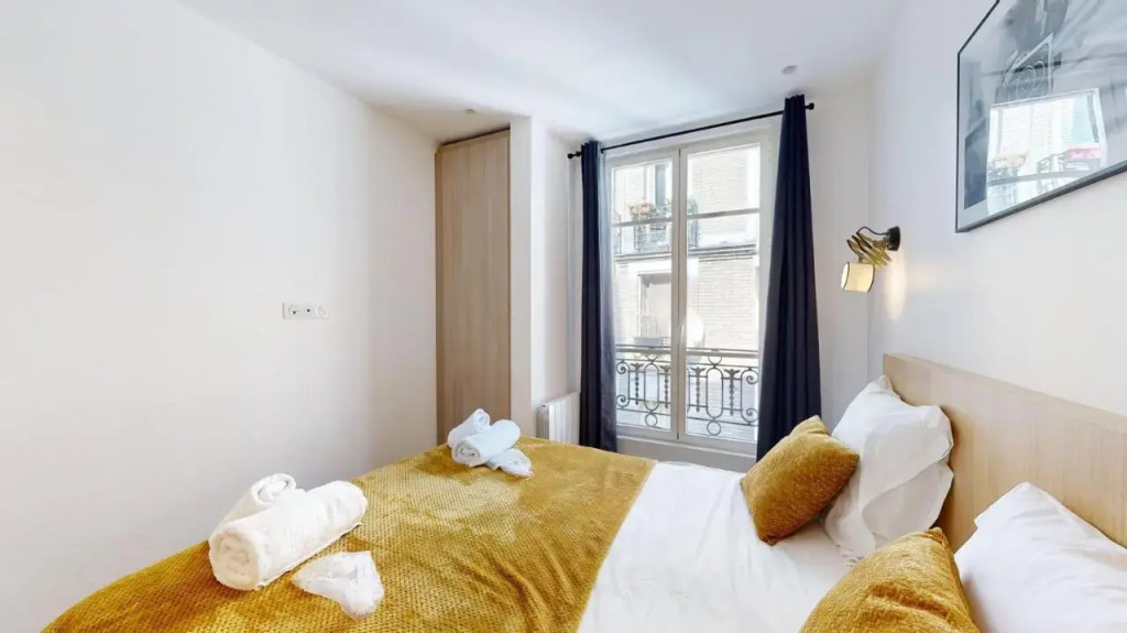154 Suite Phil 1 BDR with Terrace Paris