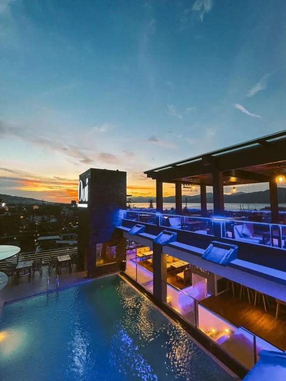 Golden Palace Hotel