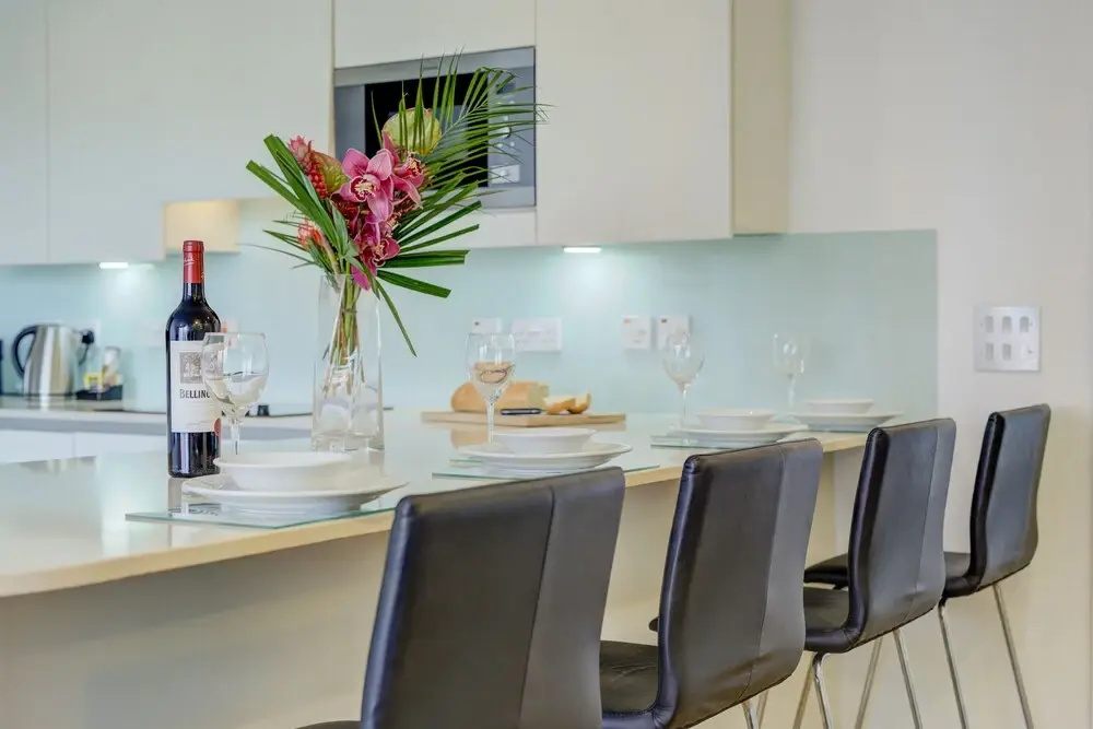 Cleyro Serviced Apartments - Finzels Reach