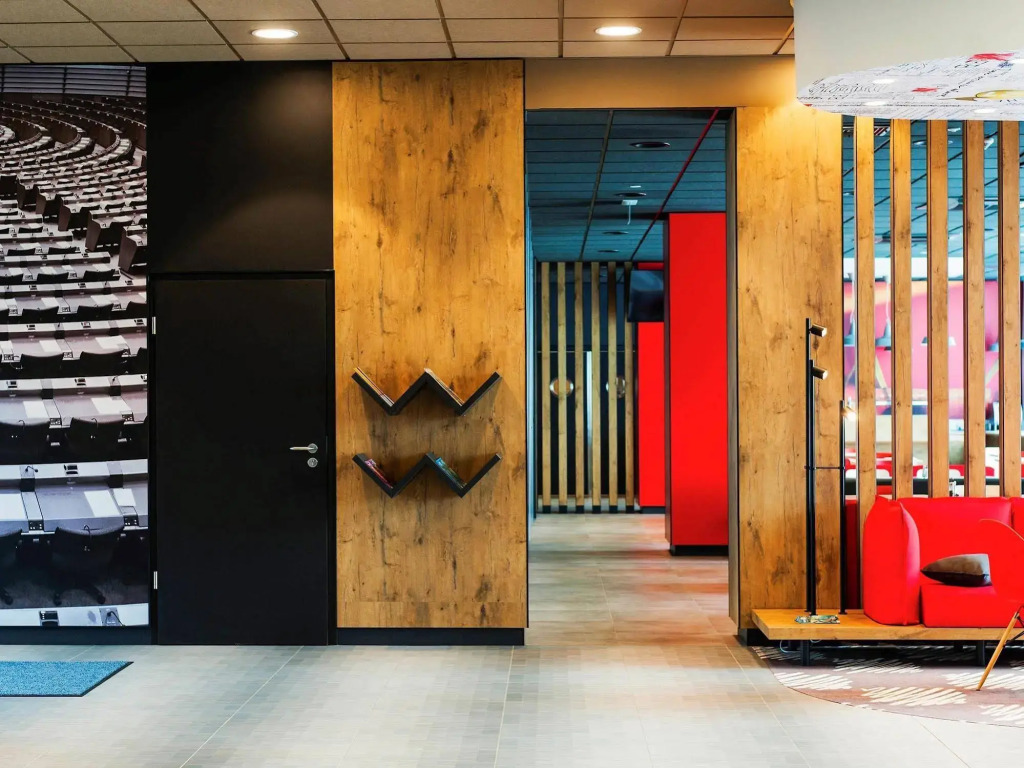 Ibis Poznan Polnoc