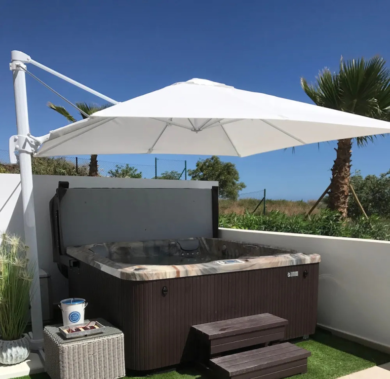 Luxury apartment near Estepona at Finca de Cortesin golf resort