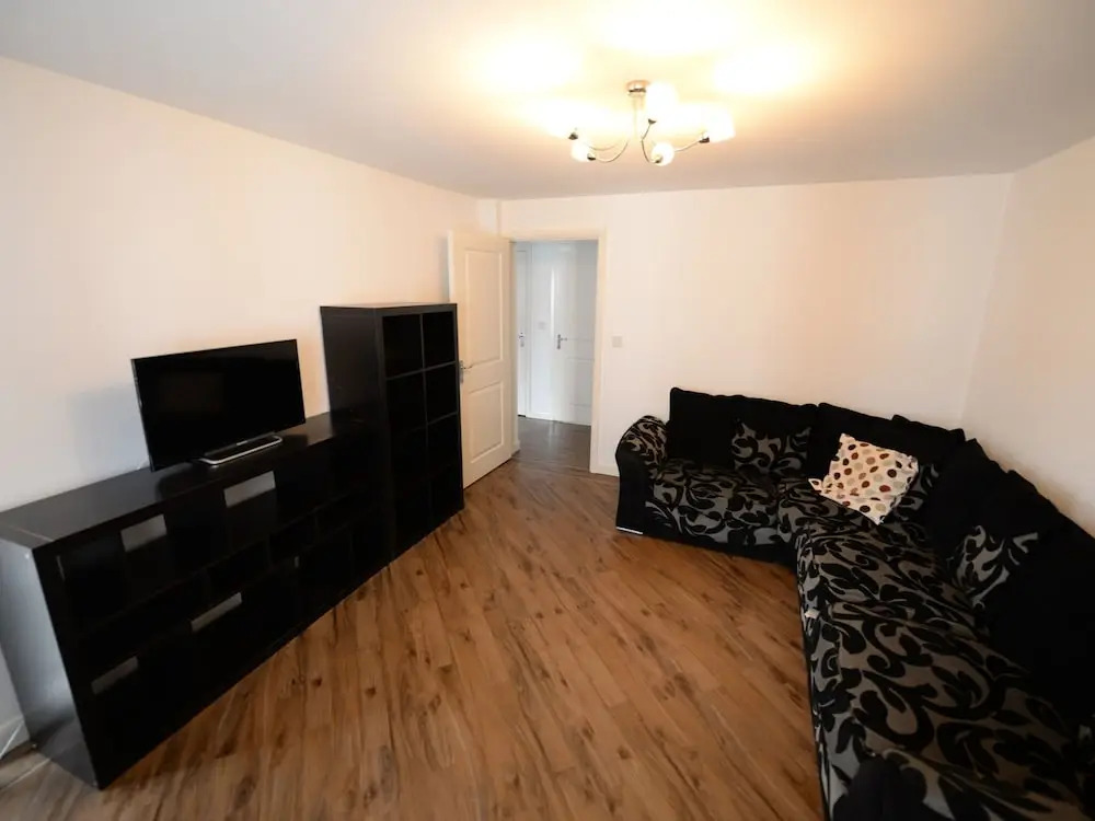 Elegant Apartment in Coventry near Museum