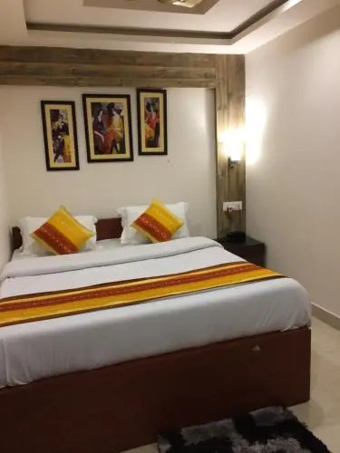 Breeze Hotel