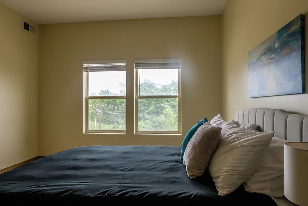 FRONTDESK Portal Place Apts Oakland Pittsburgh