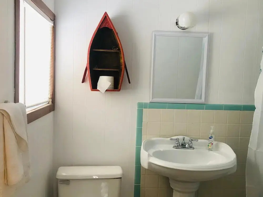 Lake Sparrow Guest House Inc