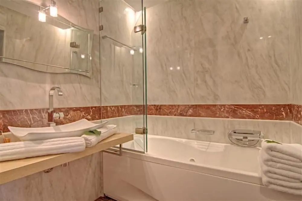 Bellagio Luxury Boutique Hotel