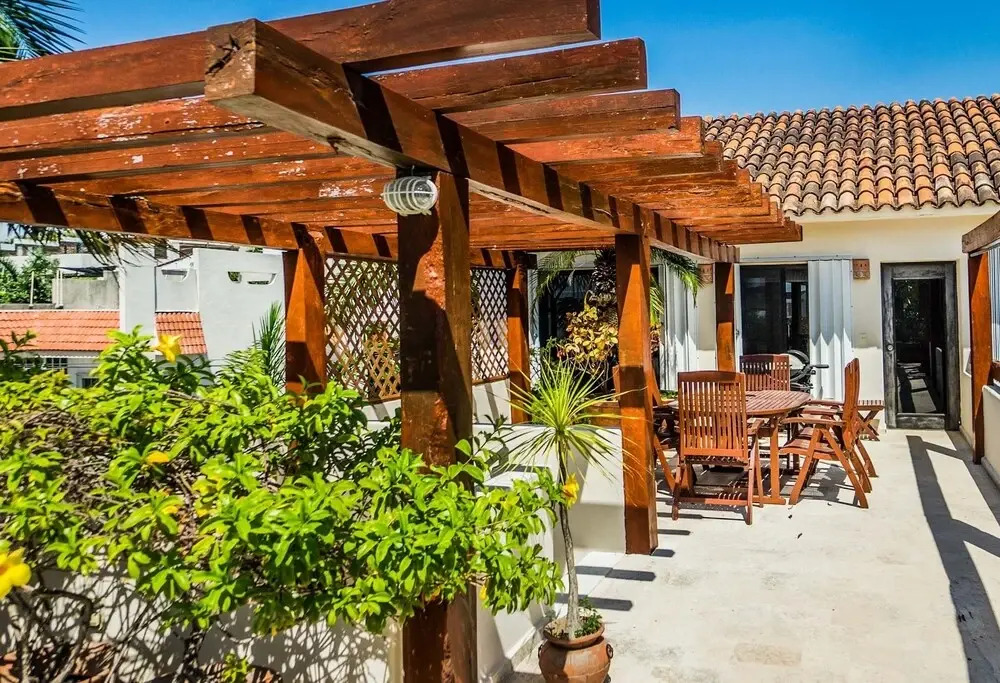 Royal Palms 10 2 Bedroom Condo by RedAwning