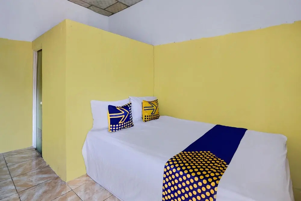 SPOT ON 92480 Iwn Homestay Syariah