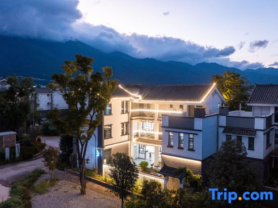 Dali Warm Inn · Peaceful Scenic View Residences (Dali Ancient City Branch)