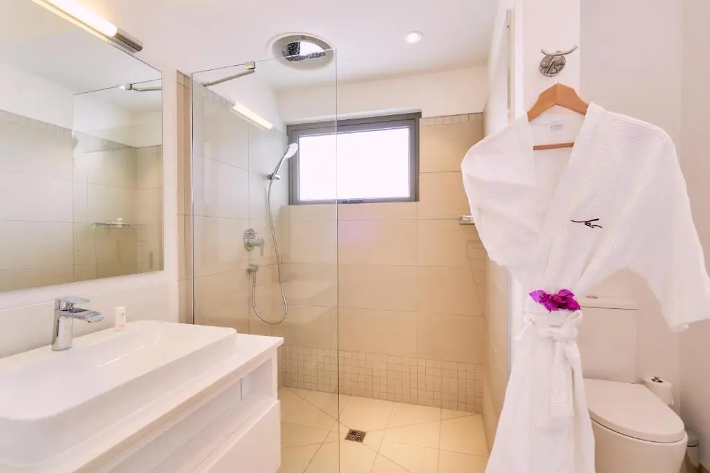 Les Estivales Beachfront Apartments & Penthouses by LOV Mauritius