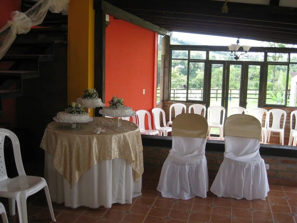 Mamatina Hotel