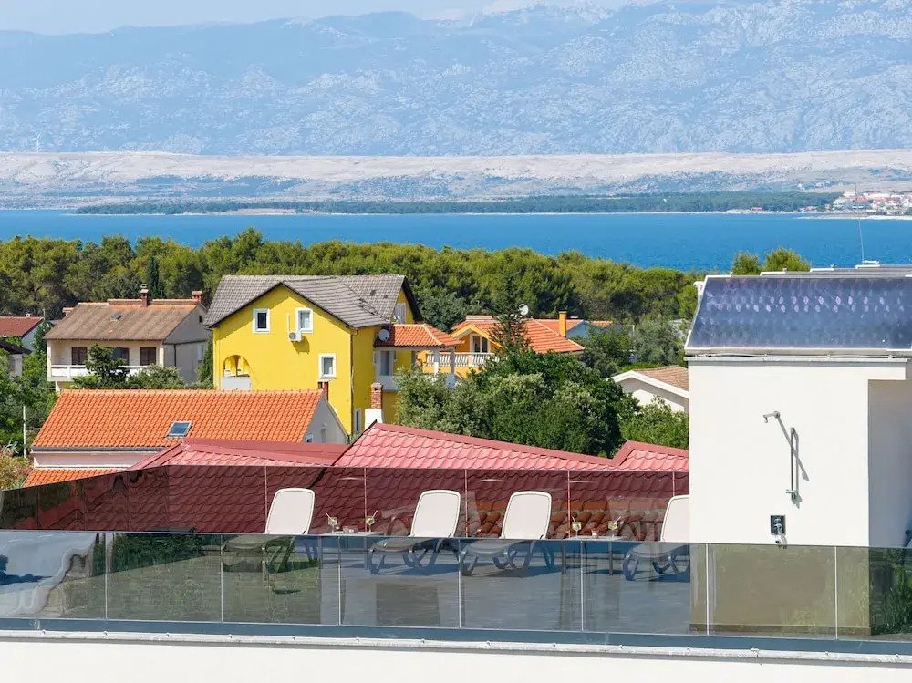 Penthouse Adela