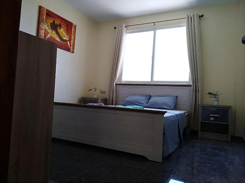 Seaview Mansion Apartment 1