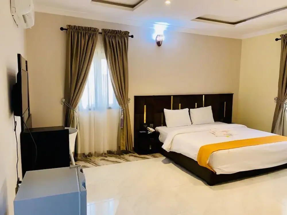 Lylius Hotel