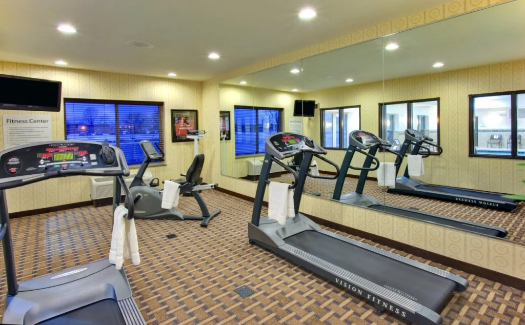 Holiday Inn Express & Suites Dewitt - Syracuse by IHG