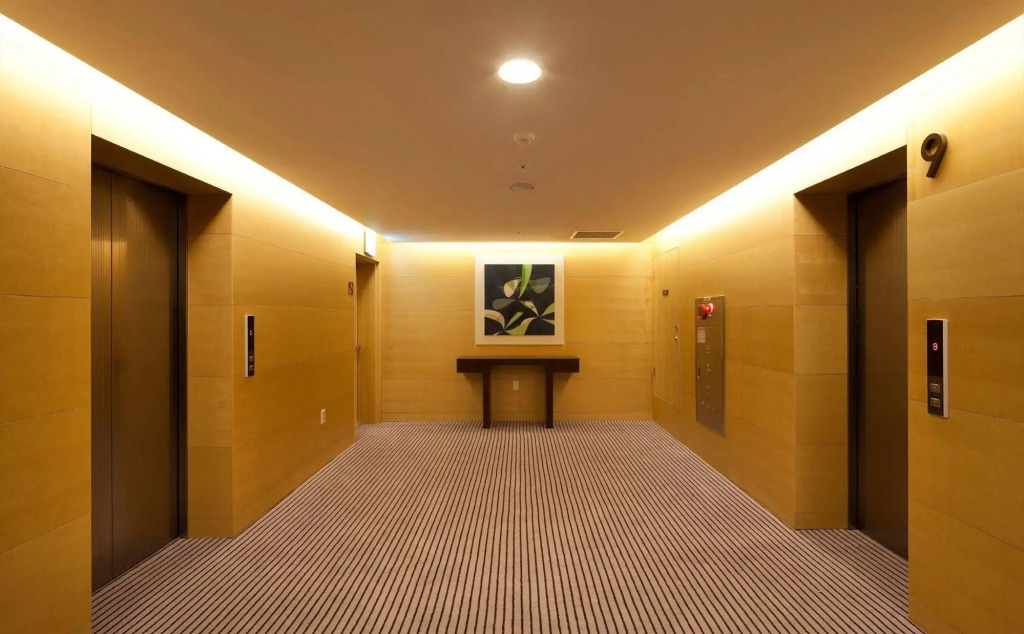 Hidden Bay Hotel