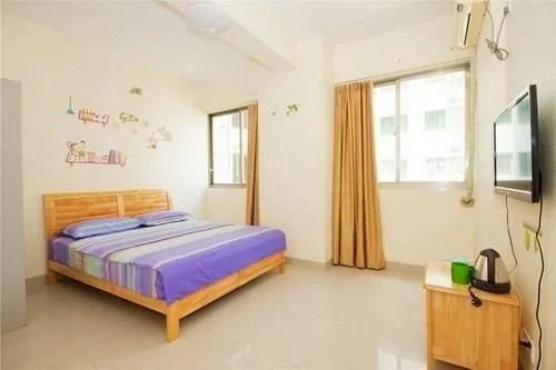 Huanyuanlanwan Holiday Hotel(花园蓝湾度假屋(三亚大东海店))