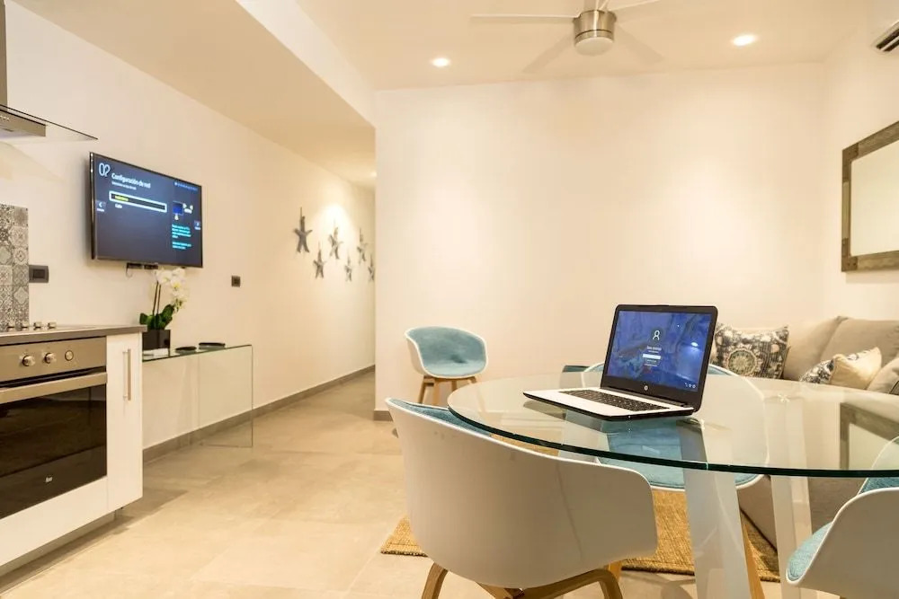 Stylish One Bedroom for up To 4 People at Aldea Zama