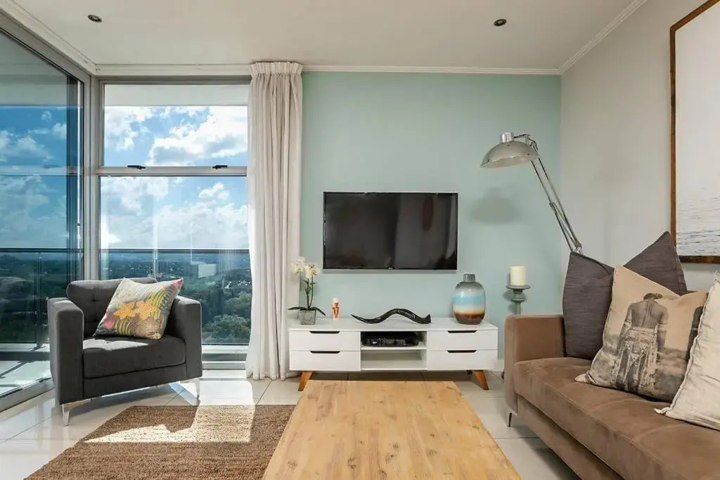 Apex on Smuts 2 bedroom luxury, Wifi