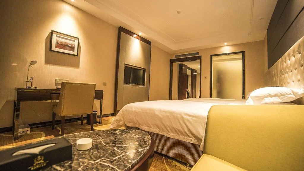 Zhongwei Yudu Ritz Hotel