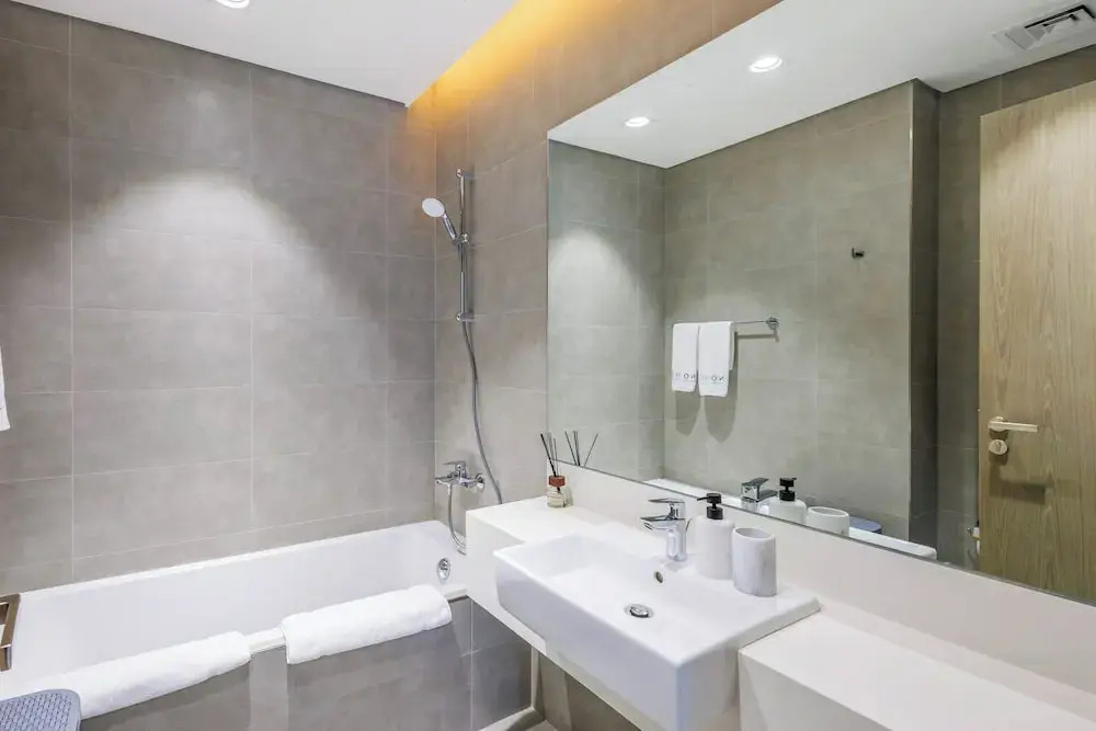 Charming 1BR Apt - Near Downtown Dubai