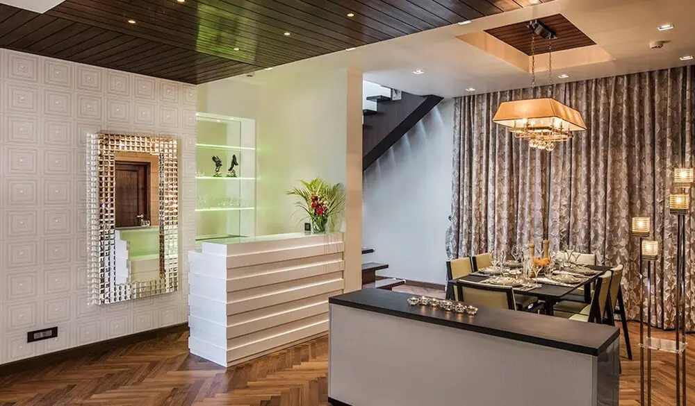 An Extravagant Luxurious Pushp Villa Overlooking The Ganges and Rishikesh Valley