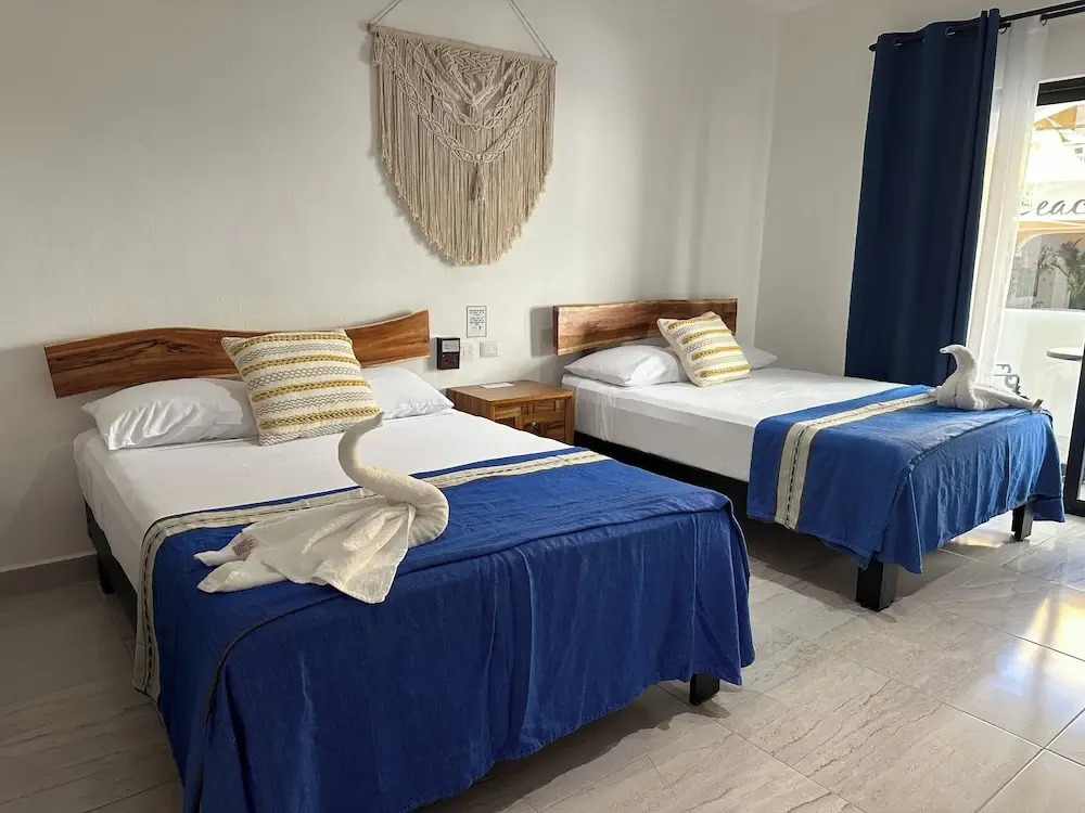 Hotel Plaza Nardos
