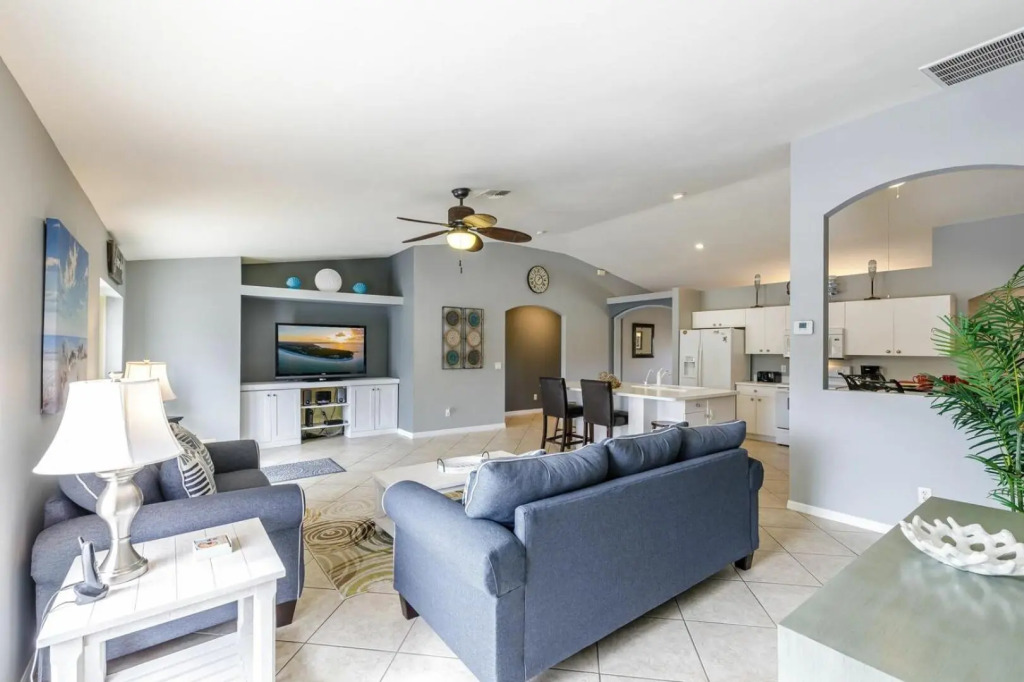 Southern Exposure - Villa Palms - Roelens Vacations