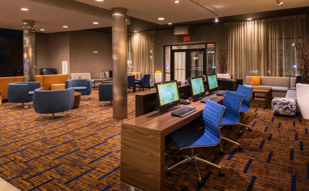 Courtyard by Marriott Jacksonville