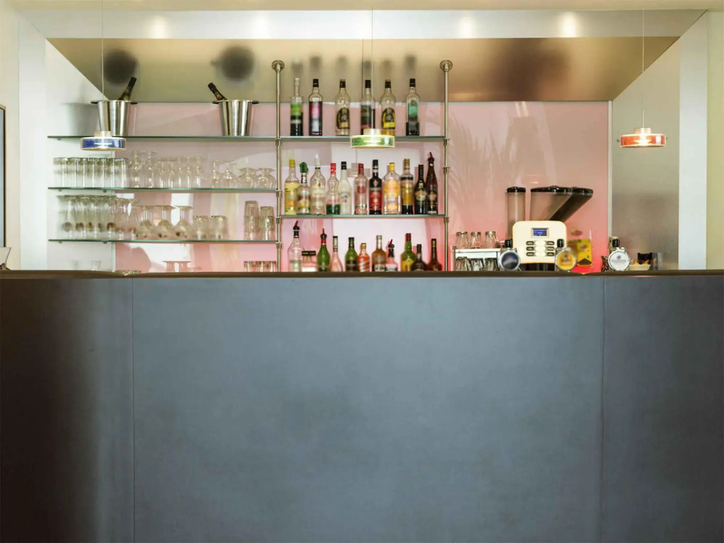 ibis Esch Belval