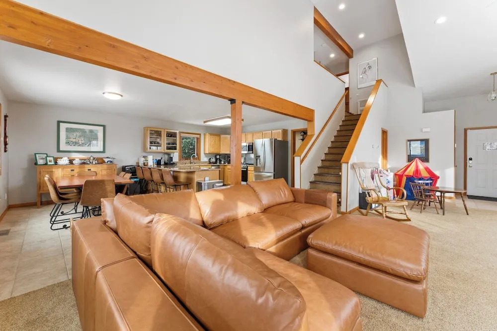 Stand-alone Mountain Home, Private Hot Tub and Deck, Mountain Views #34 by Summit County Mountain Retreats