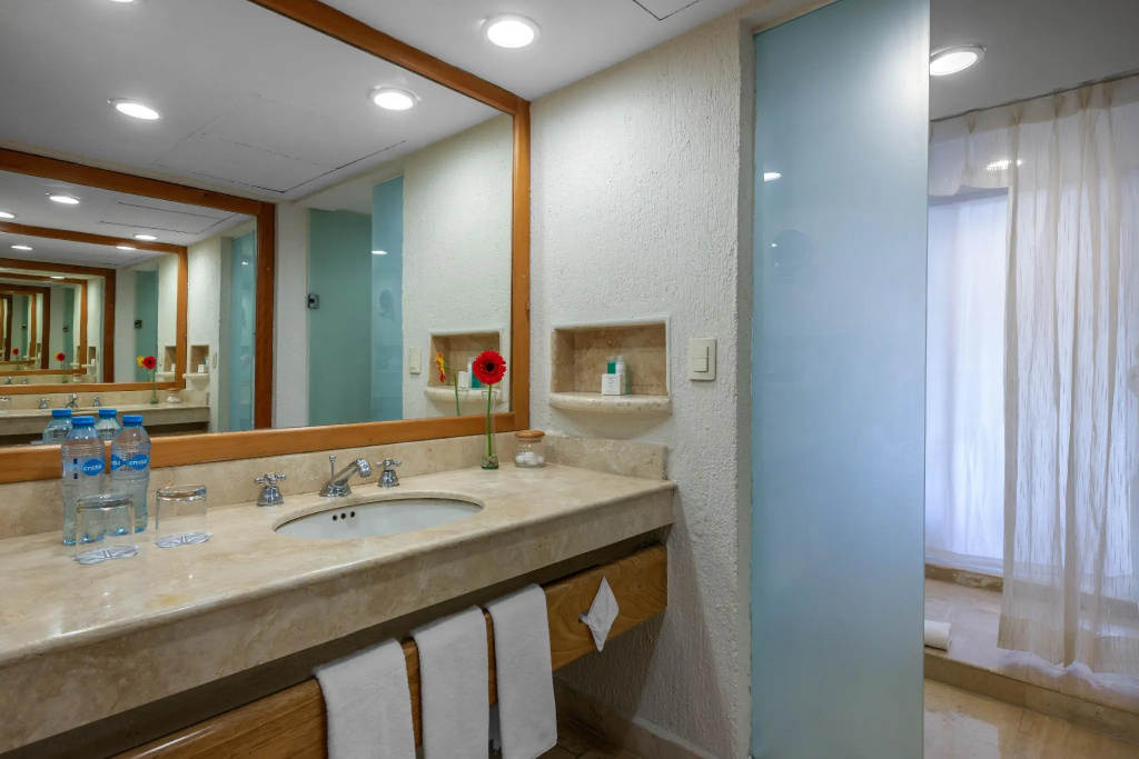 Puerto Aventuras Hotel & Beach Club