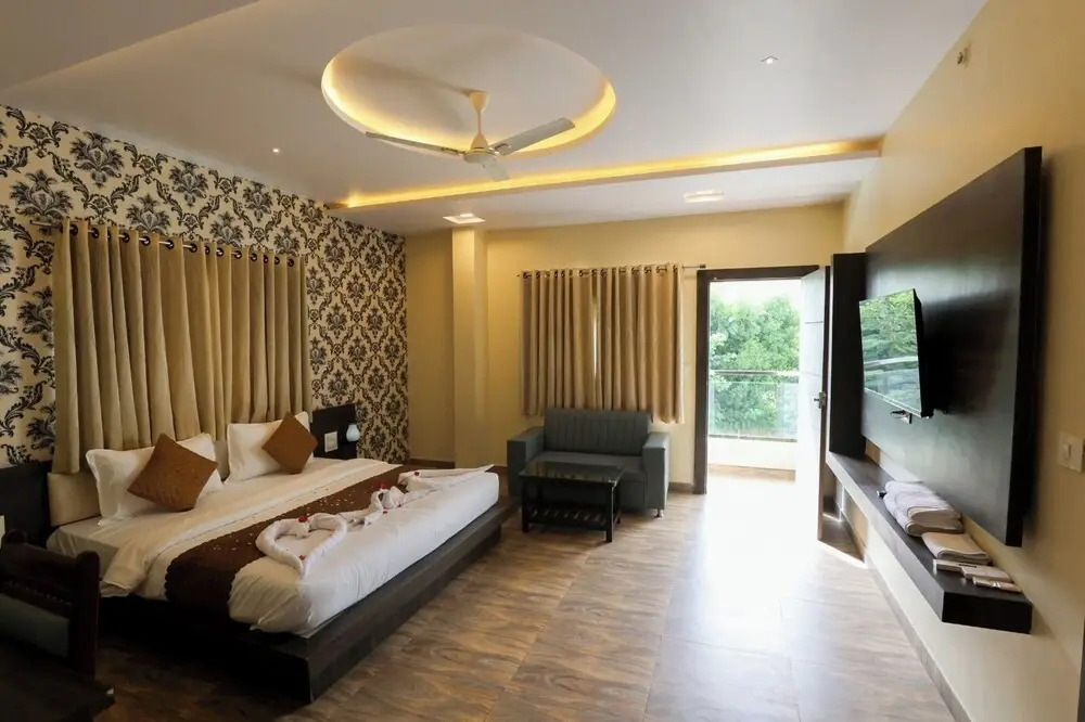 Hotel Veda Resort