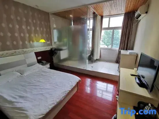 Ningbo 365 Days Hotel