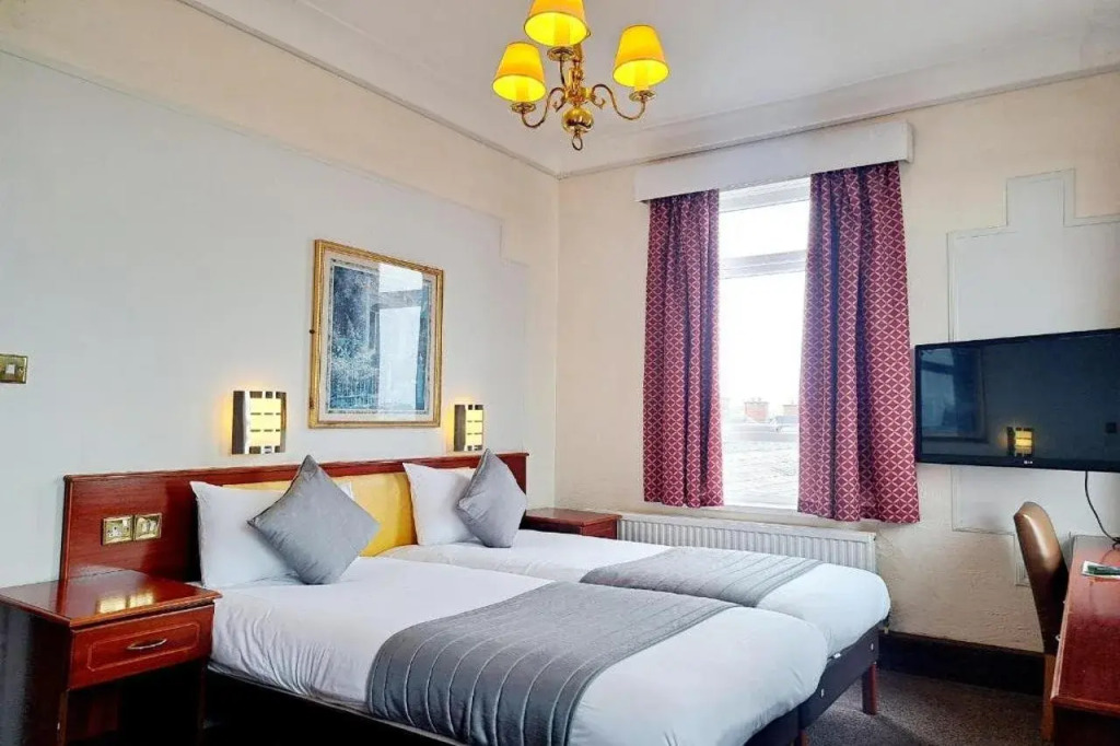 Scarisbrick Hotel