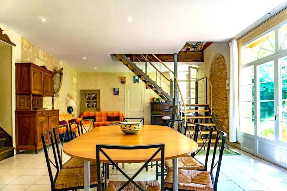 Villa With 7 Bedrooms in Saint-laurent-des-hommes, With Private Pool,