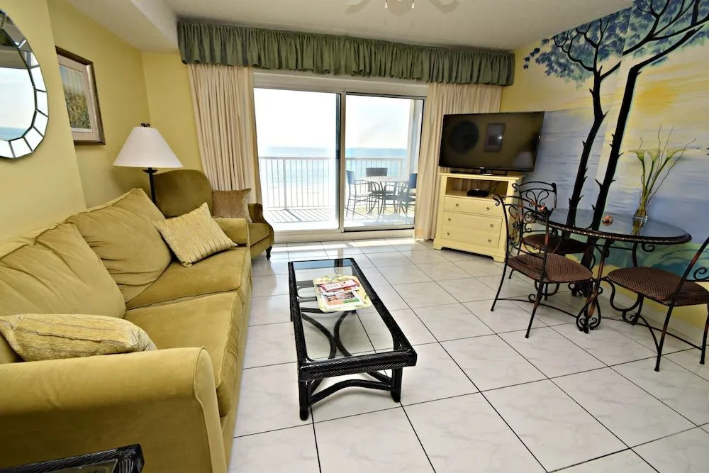 Royal Palms 506 1 Bedroom 2 Bathrooms Condo