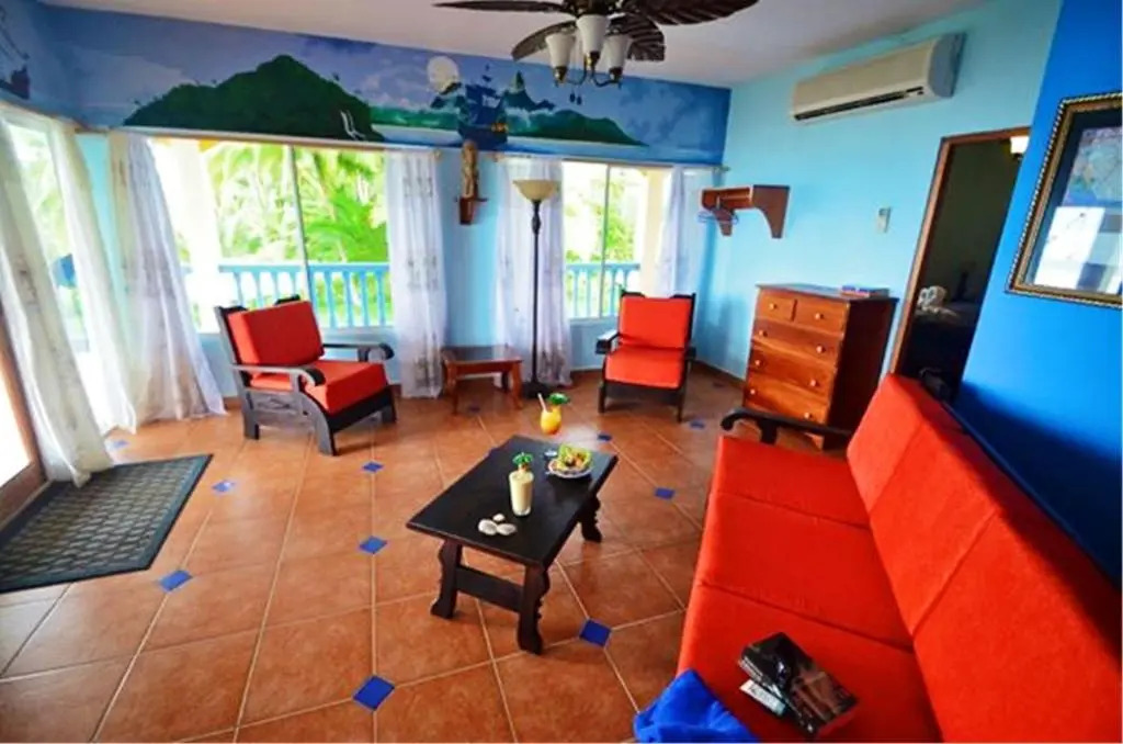 Las Lajas Beach Resort