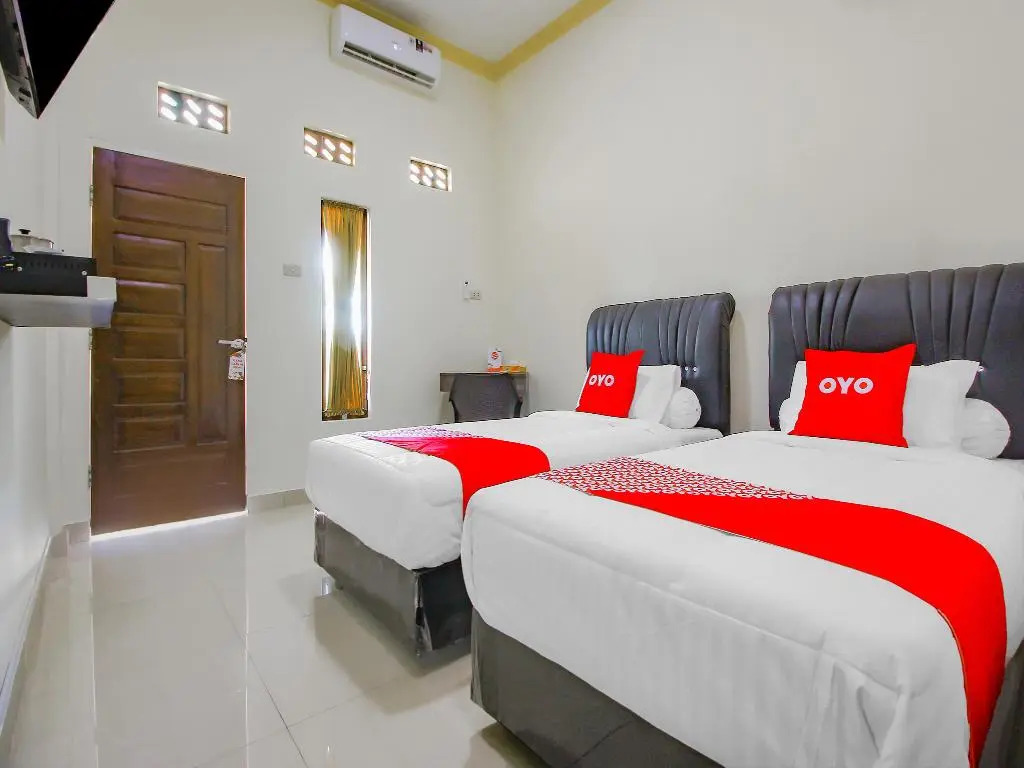 OYO 90063 Silver Homestay Syariah